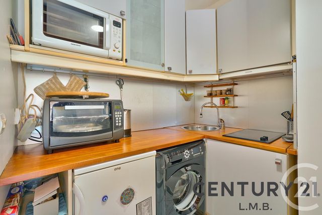 Afficher la photo en grand Appartement F2 à vendre - 2 pièces - 42.37 m2 - ALFORTVILLE - 94 - ILE-DE-FRANCE - Century 21 L.M.B.