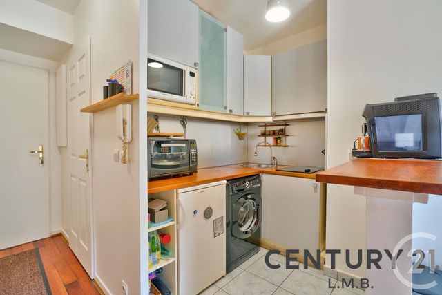 Afficher la photo en grand Appartement F2 à vendre - 2 pièces - 42.37 m2 - ALFORTVILLE - 94 - ILE-DE-FRANCE - Century 21 L.M.B.