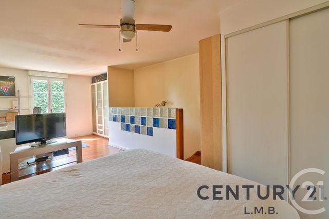 Afficher la photo en grand Appartement F2 à vendre - 2 pièces - 42.37 m2 - ALFORTVILLE - 94 - ILE-DE-FRANCE - Century 21 L.M.B.