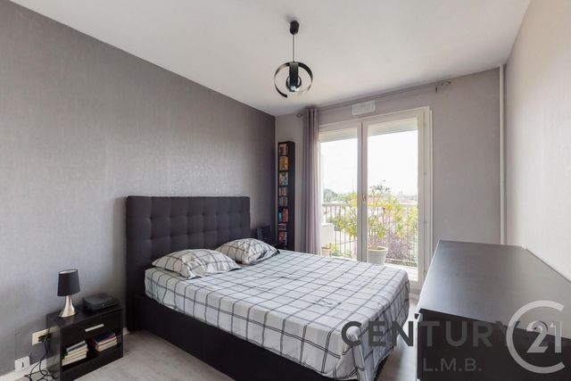 Afficher la photo en grand Appartement T2 à vendre - 2 pièces - 46.0 m2 - MAISONS ALFORT - 94 - ILE-DE-FRANCE - Century 21 L.M.B.