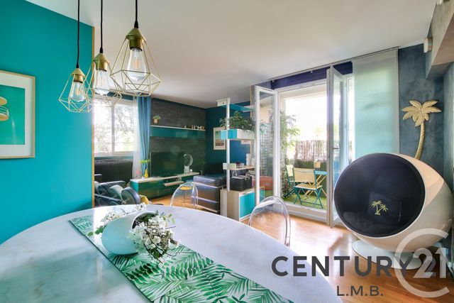 Appartement F4 à vendre - 4 pièces - 84.34 m2 - ALFORTVILLE - 94 - ILE-DE-FRANCE - Century 21 L.M.B.