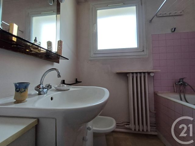 Appartement F3 à vendre - 3 pièces - 65.19 m2 - ALFORTVILLE - 94 - ILE-DE-FRANCE - Century 21 L.M.B.