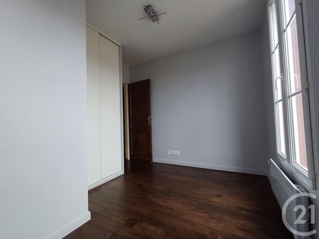 Afficher la photo en grand Appartement F3 à vendre - 3 pièces - 68.85 m2 - ALFORTVILLE - 94 - ILE-DE-FRANCE - Century 21 L.M.B.