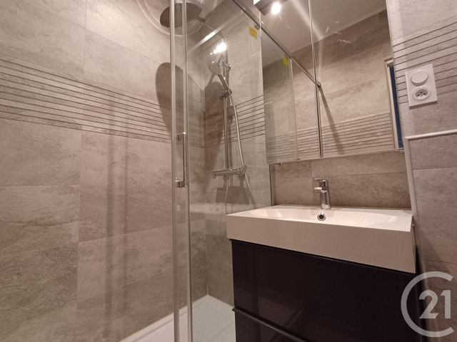 Afficher la photo en grand Appartement F3 à vendre - 3 pièces - 68.85 m2 - ALFORTVILLE - 94 - ILE-DE-FRANCE - Century 21 L.M.B.