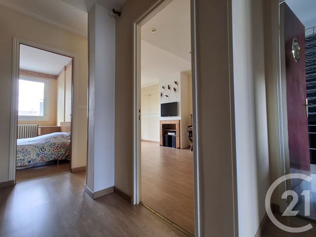 Appartement F2 à vendre - 2 pièces - 45.74 m2 - ALFORTVILLE - 94 - ILE-DE-FRANCE - Century 21 L.M.B.