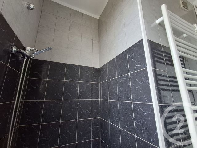 Appartement F2 à vendre - 2 pièces - 45.74 m2 - ALFORTVILLE - 94 - ILE-DE-FRANCE - Century 21 L.M.B.