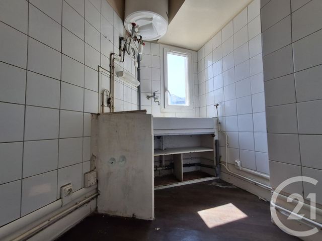 Appartement F3 à vendre - 3 pièces - 42.61 m2 - ALFORTVILLE - 94 - ILE-DE-FRANCE - Century 21 L.M.B.