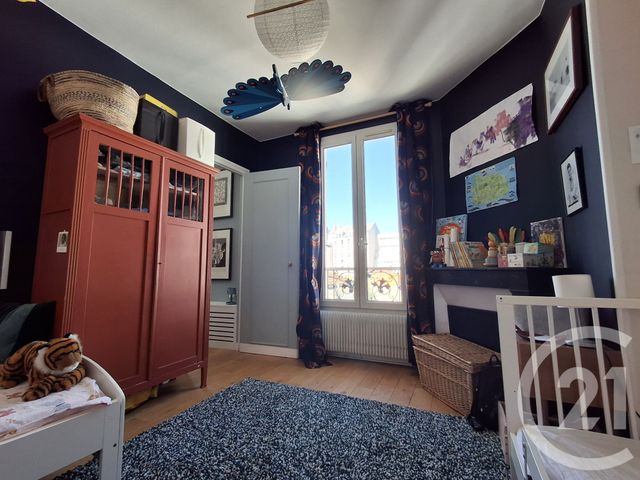 Appartement F3 à vendre - 3 pièces - 57.2 m2 - ALFORTVILLE - 94 - ILE-DE-FRANCE - Century 21 L.M.B.