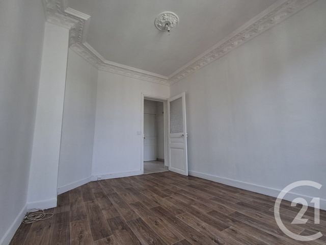 Appartement F2 à vendre - 2 pièces - 39.68 m2 - ALFORTVILLE - 94 - ILE-DE-FRANCE - Century 21 L.M.B.