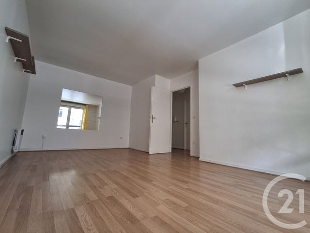 Appartement F2 à vendre - 2 pièces - 44.2 m2 - ALFORTVILLE - 94 - ILE-DE-FRANCE - Century 21 L.M.B.
