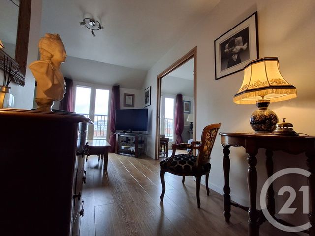Appartement F3 à vendre - 3 pièces - 113.7 m2 - ALFORTVILLE - 94 - ILE-DE-FRANCE - Century 21 L.M.B.
