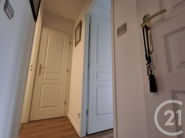 Appartement F3 à vendre - 3 pièces - 113.7 m2 - ALFORTVILLE - 94 - ILE-DE-FRANCE - Century 21 L.M.B.