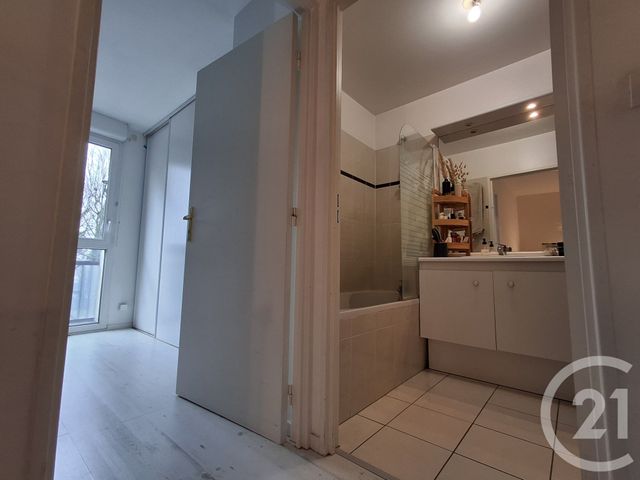 Appartement F3 à vendre - 3 pièces - 67.04 m2 - ALFORTVILLE - 94 - ILE-DE-FRANCE - Century 21 L.M.B.