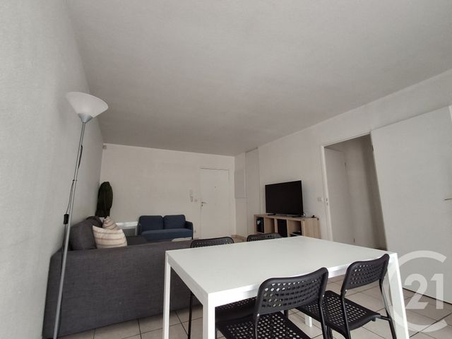 Appartement F2 à vendre - 2 pièces - 44.14 m2 - ALFORTVILLE - 94 - ILE-DE-FRANCE - Century 21 L.M.B.