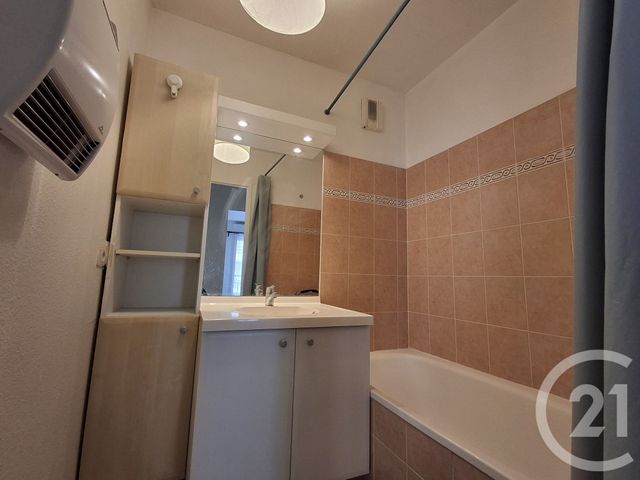 Appartement F2 à vendre - 2 pièces - 44.14 m2 - ALFORTVILLE - 94 - ILE-DE-FRANCE - Century 21 L.M.B.