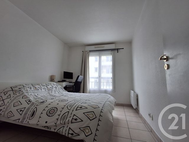Appartement F2 à vendre - 2 pièces - 44.14 m2 - ALFORTVILLE - 94 - ILE-DE-FRANCE - Century 21 L.M.B.