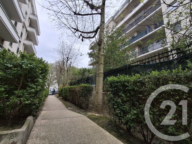 Appartement F2 à vendre - 2 pièces - 44.14 m2 - ALFORTVILLE - 94 - ILE-DE-FRANCE - Century 21 L.M.B.