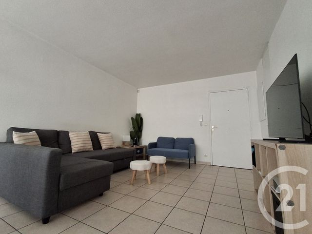 Appartement F2 à vendre - 2 pièces - 44.14 m2 - ALFORTVILLE - 94 - ILE-DE-FRANCE - Century 21 L.M.B.