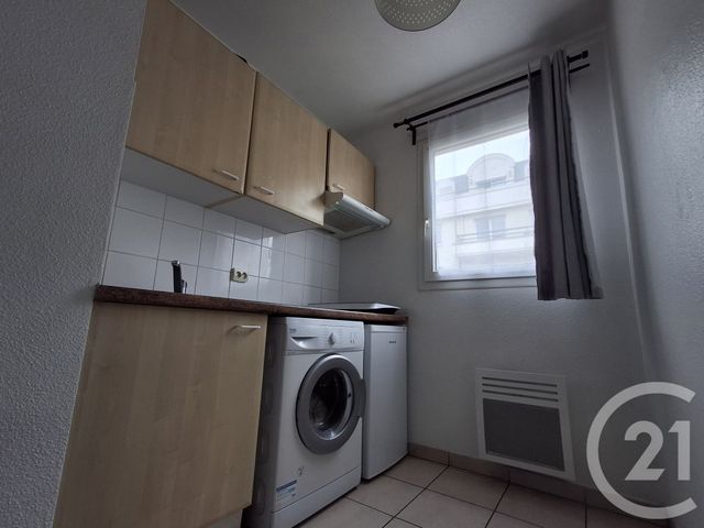 Appartement F2 à vendre - 2 pièces - 44.14 m2 - ALFORTVILLE - 94 - ILE-DE-FRANCE - Century 21 L.M.B.
