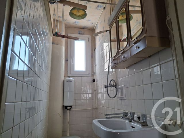 Appartement F3 à vendre - 3 pièces - 52.04 m2 - ALFORTVILLE - 94 - ILE-DE-FRANCE - Century 21 L.M.B.