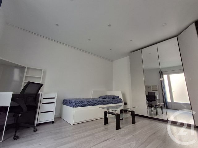 Appartement Studio à vendre - 1 pièce - 22.68 m2 - ALFORTVILLE - 94 - ILE-DE-FRANCE - Century 21 L.M.B.