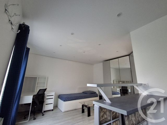 Appartement Studio à vendre - 1 pièce - 22.68 m2 - ALFORTVILLE - 94 - ILE-DE-FRANCE - Century 21 L.M.B.