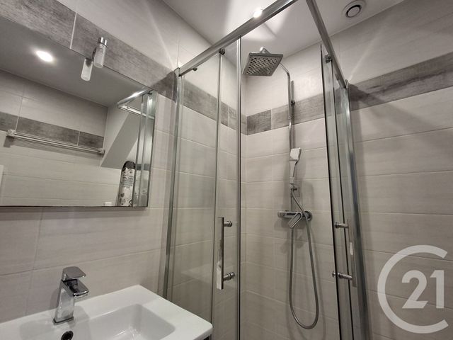 Appartement Studio à vendre - 1 pièce - 22.68 m2 - ALFORTVILLE - 94 - ILE-DE-FRANCE - Century 21 L.M.B.